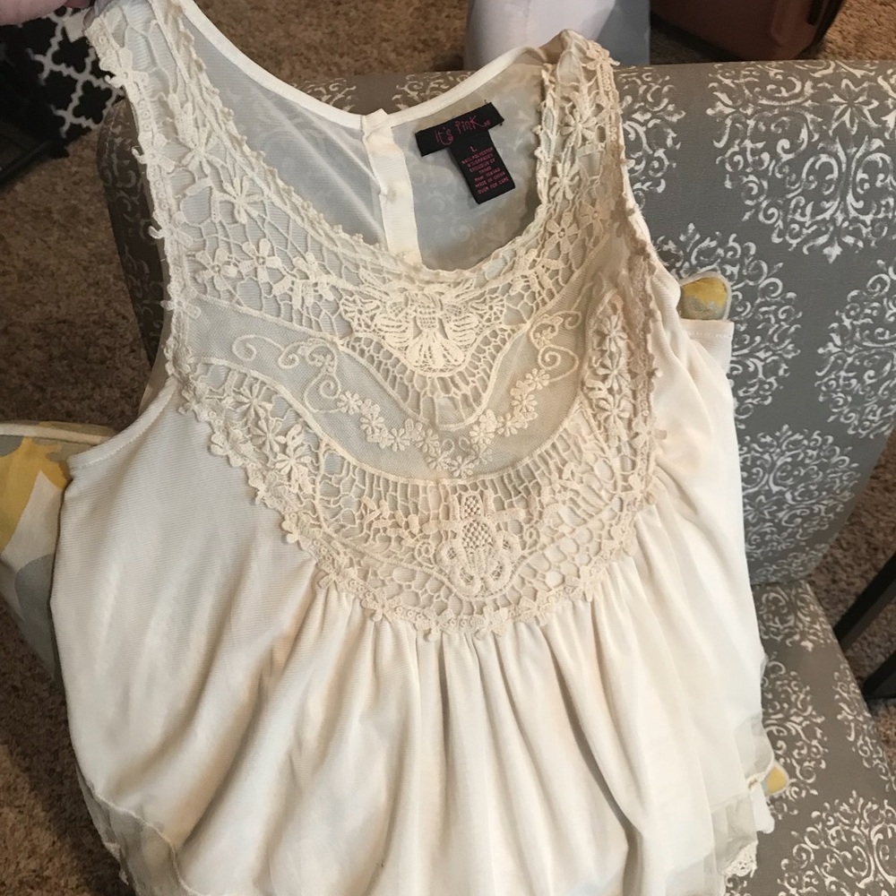 White lace tank top